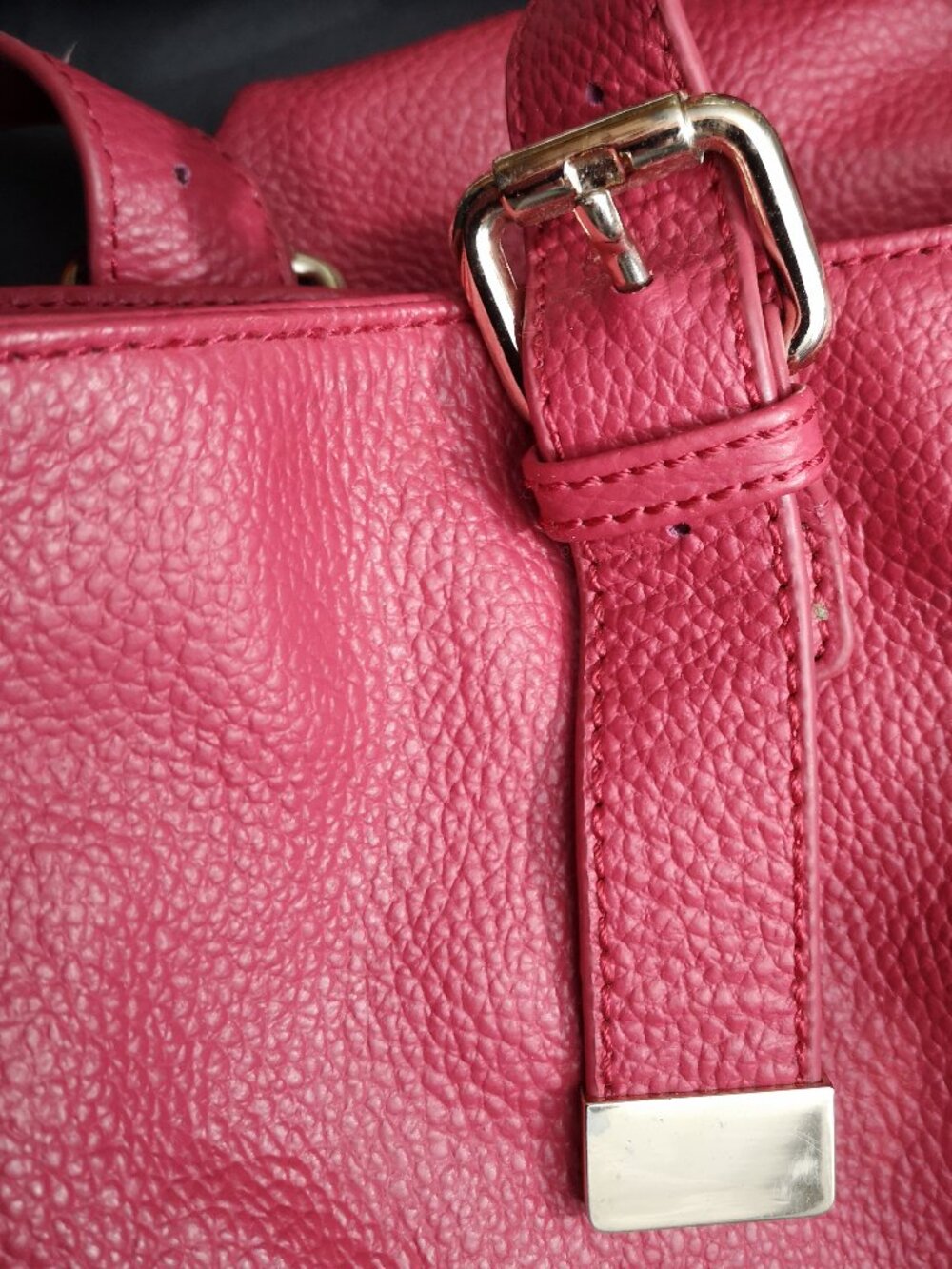 Raisa by Heys Pink Adjustable Strap Pebble Finish Leather Large Tote Bag Lined - Picture 9 of 15